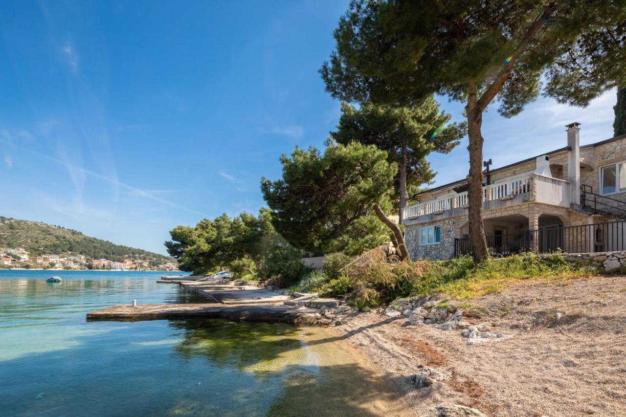 Estella Villa Apartments Rogoznica  Buitenkant foto